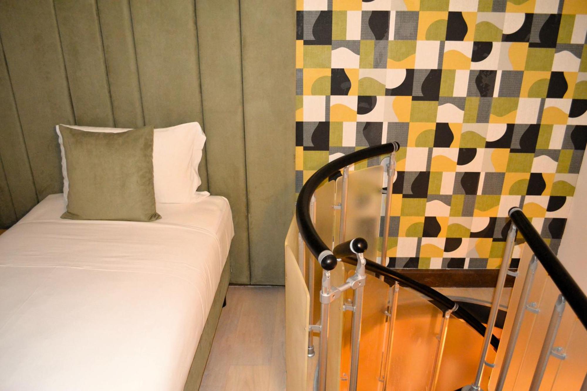 Home At Rome Luxury Navona Suites Exterior photo
