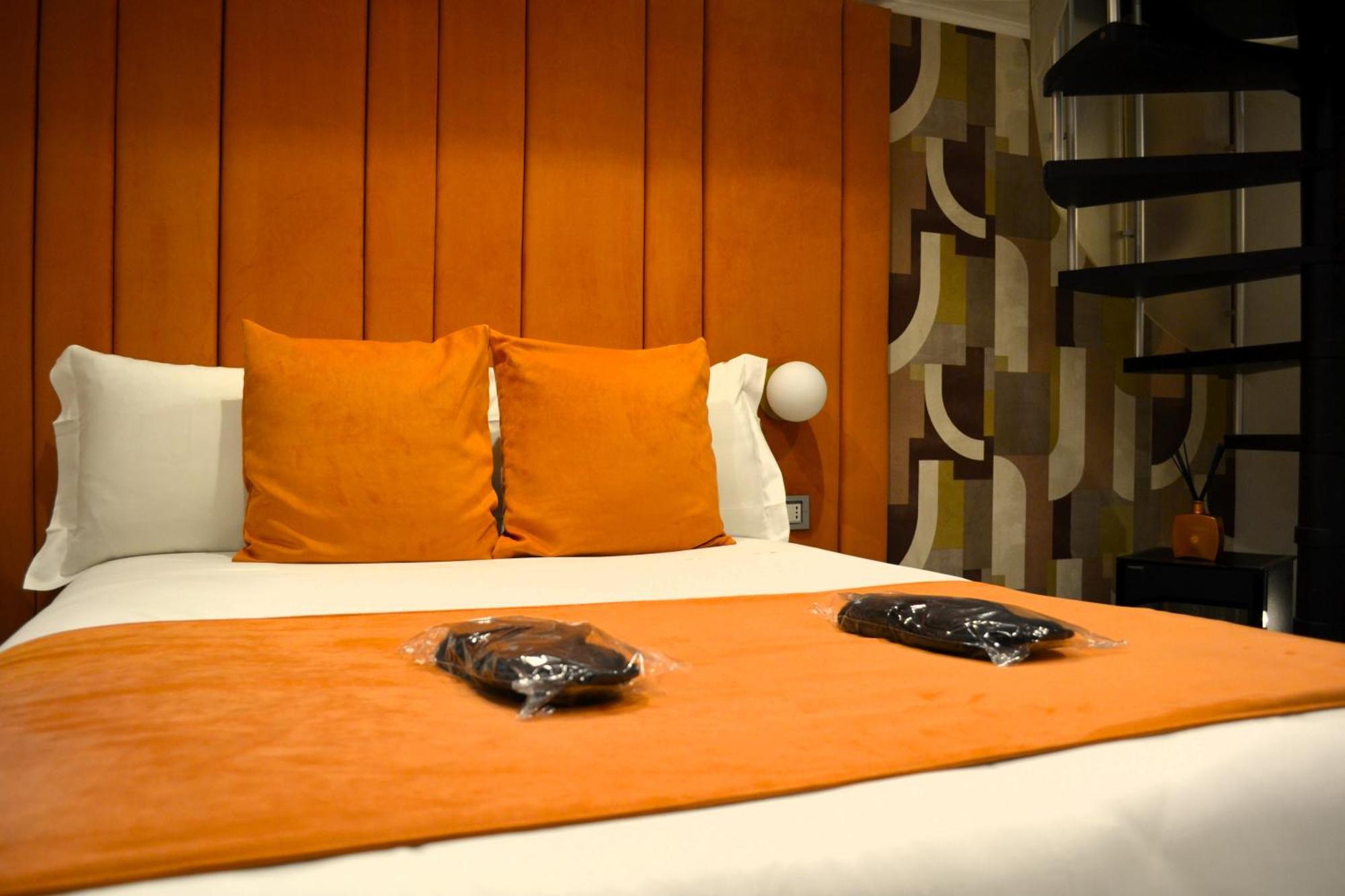 Home At Rome Luxury Navona Suites Exterior photo
